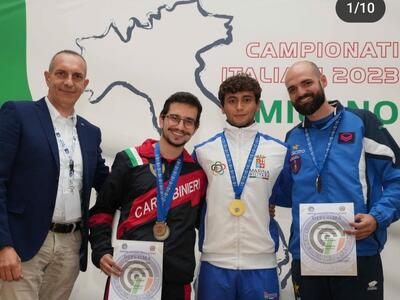 L&#039;azzurro lucchese Michele Bernardi vince i campionati italiani assoluti di carabina dieci metri