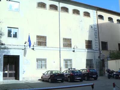 Rissa nel carcere San Giorgio fra due nordafricani: un agente di polizia penitenziaria finisce in ospedale