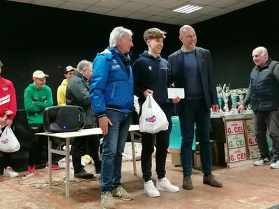 Al Lombardo Pozzi la 72^ Coppa Cei davanti a Benozzato che si consola con il trofeo Angelo Impianti