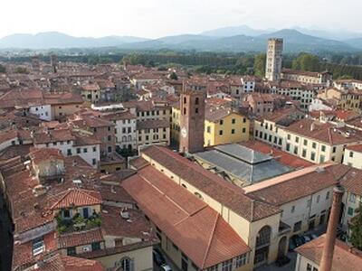 Mercato del Forte a Borgo Giannotti, commercianti del centro storico protestano