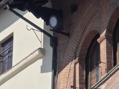 Sicurezza notturna in centro, il Comune mette tre nuovi fari in piazza S. Michele