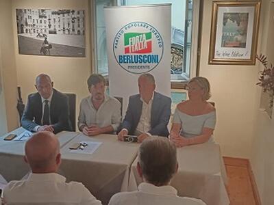 Giovanni Minniti candidato alle regionali per Forza Italia insieme a Bigongiari, Bergamini e Romina Mariotti