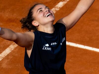 Avanti così Jasmine: la campionessa di Bagni di Lucca vince ancora e si qualifica per gli ottavi del Roland Garros