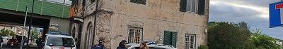 Nordafricani occupano abusivamente un immobile a San Concordio: intervento della polizia municipale con squadra cinofila, due denunce