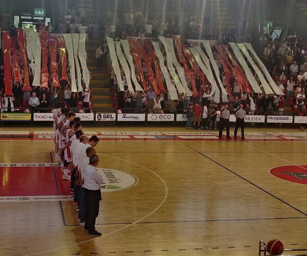 Bcl, dopo l’impresa di San Miniato adesso serve l’ultimo scalino: lunedì tutti al Palatagliate per gara – 3 e il sogno della finalissima