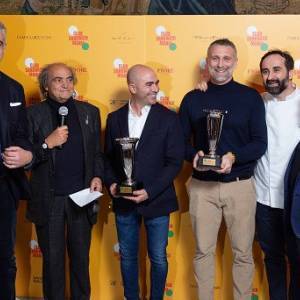 01 Premiazione Paolo Lavezzini e Giovanni Cosmai