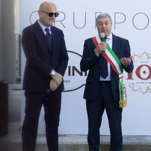 Gabriele Filippini con il sindaco Valerio Pianigiani